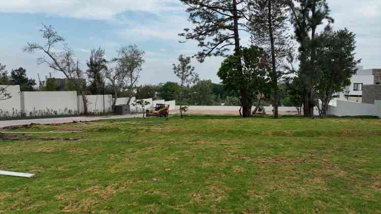 terreno en venta av pablo neruda colinas de san javier zapopan jalisco pI12Wr2